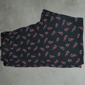 Fashion Nova, 1x, Floral Leggings, Black/Red/Green